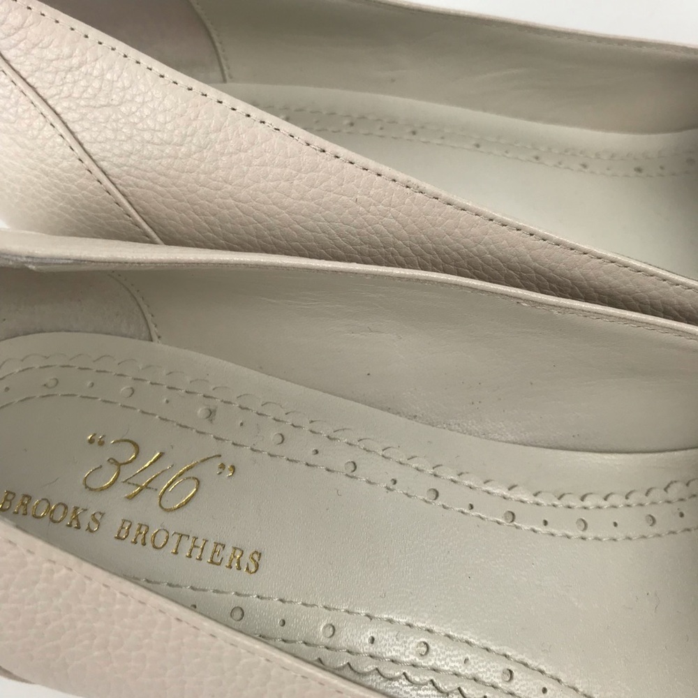 Brooks Brothers Elegant Leather Off-white Women's Low Heels - 7.5 - Picture 6 of 8